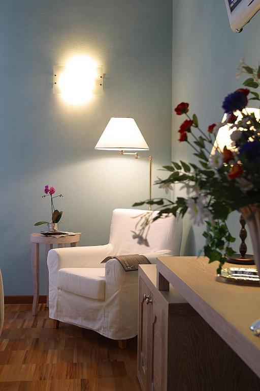 Albergo Morandi ريجّو إيميليا الغرفة الصورة
